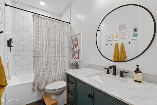 2326 E BALSAM Drive, Chandler, AZ 85286