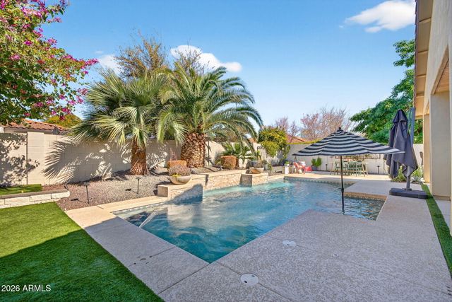 2326 E BALSAM Drive, Chandler, AZ 85286