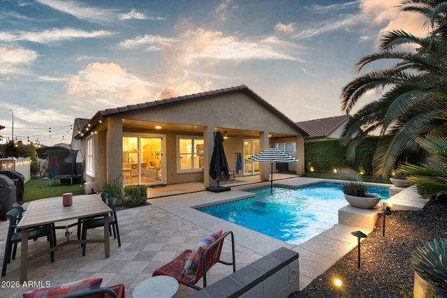 2326 E BALSAM Drive, Chandler, AZ 85286