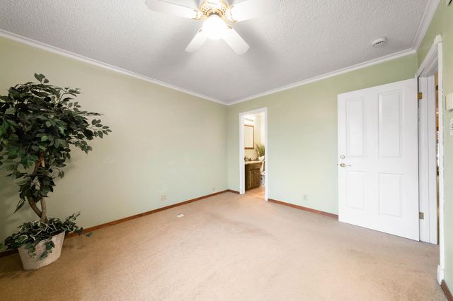 6606 Rexford Way, Carmichael, CA 95608