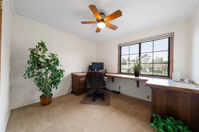 6606 Rexford Way, Carmichael, CA 95608