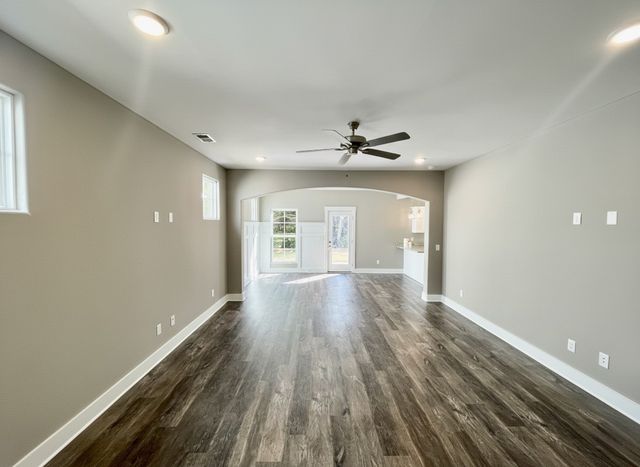 2227 Barringer Ln, Murfreesboro, TN 37128