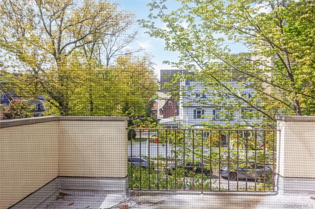 80-45 Grenfell Street, Kew Gardens, NY 11415