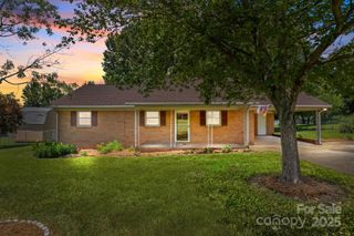 222 Mcmillian Heights Road, Iron Station, NC 28080