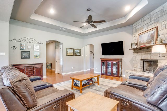 1028 Hope Court, Boyd, TX 76023