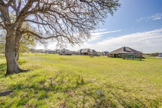 1028 Hope Court, Boyd, TX 76023