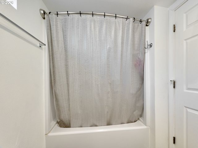 5905 Se HAZEL Pl, Milwaukie, OR 97222