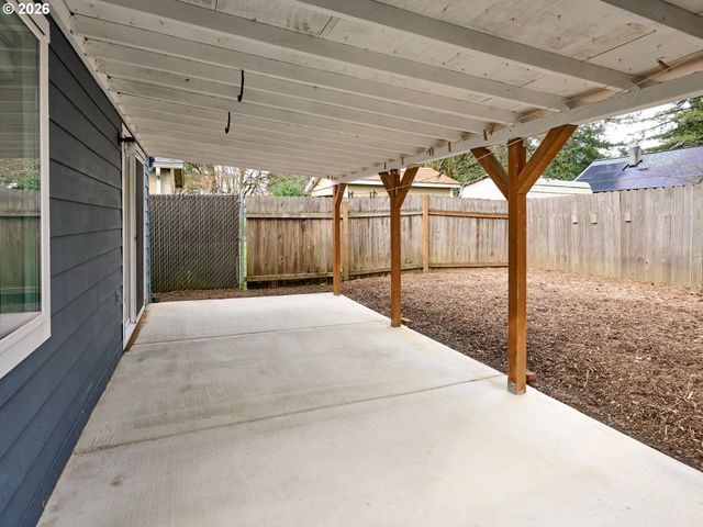 5905 Se HAZEL Pl, Milwaukie, OR 97222