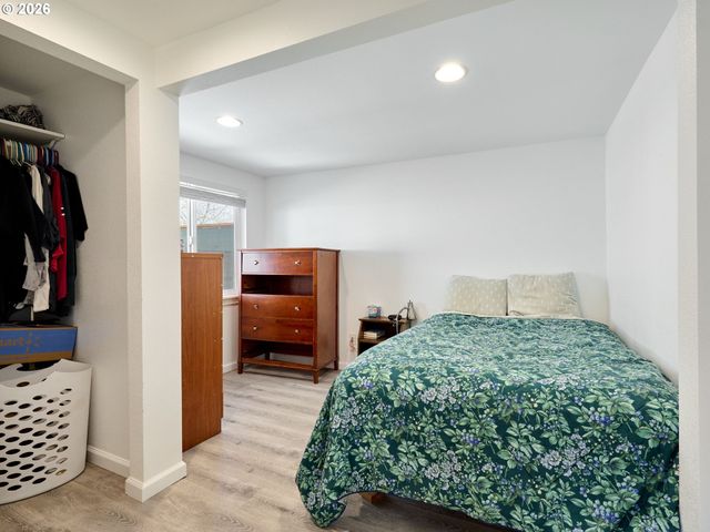 5905 Se HAZEL Pl, Milwaukie, OR 97222