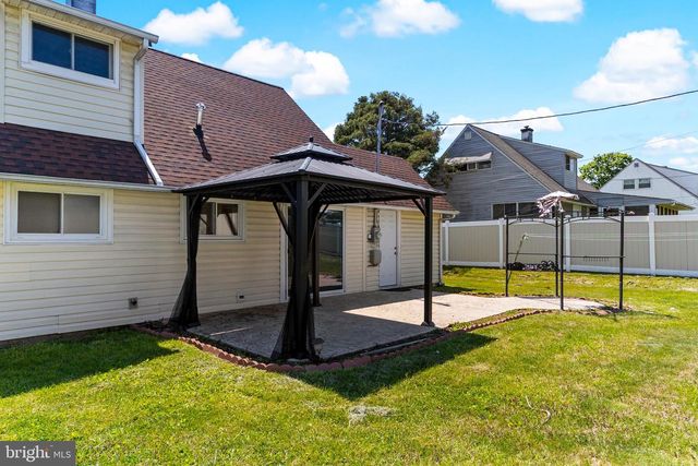 99 HARMONY RD, Levittown, PA 19056