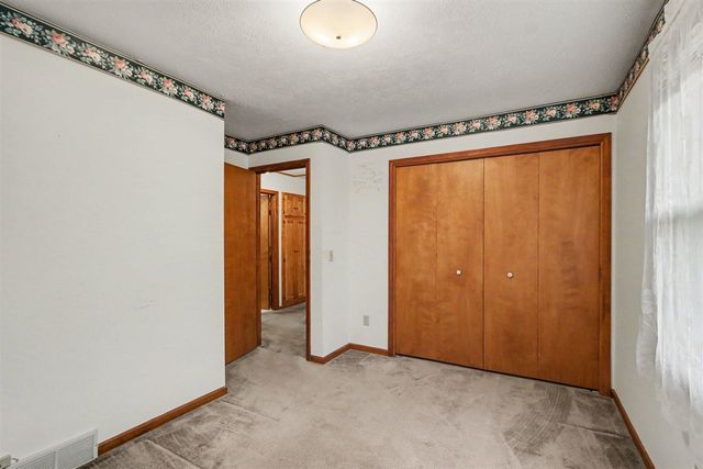 5595 N 14th Street, Kalamazoo, MI 49009