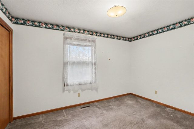 5595 N 14th Street, Kalamazoo, MI 49009