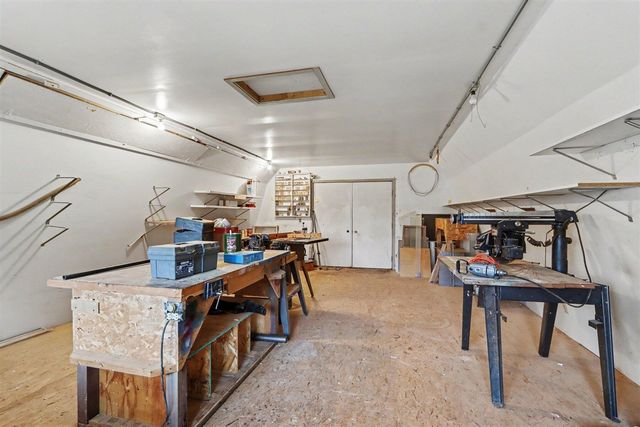 5595 N 14th Street, Kalamazoo, MI 49009