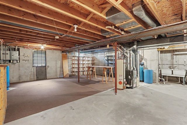 5595 N 14th Street, Kalamazoo, MI 49009