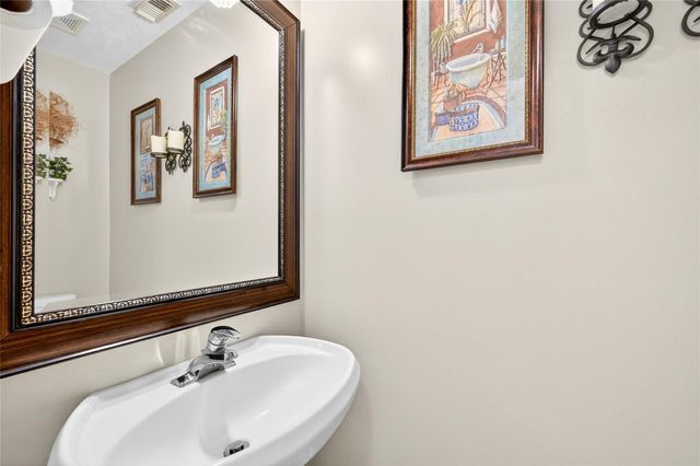 11931 Mckinney Falls Lane, Sugar Land, TX 77498
