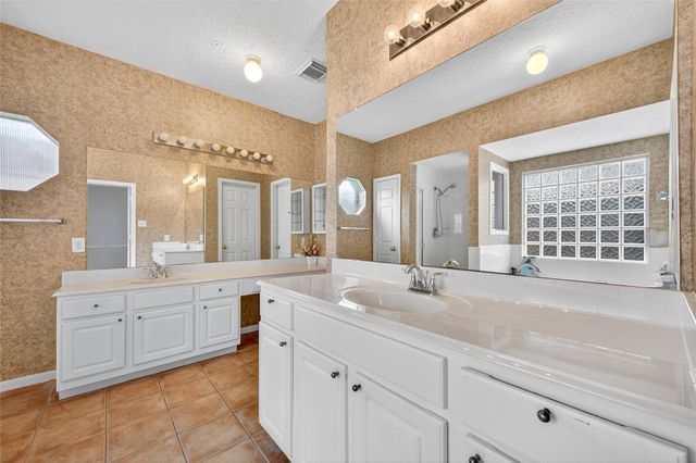 11931 Mckinney Falls Lane, Sugar Land, TX 77498