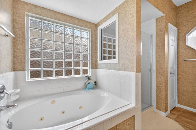 11931 Mckinney Falls Lane, Sugar Land, TX 77498