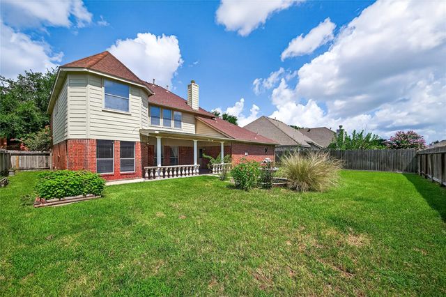 11931 Mckinney Falls Lane, Sugar Land, TX 77498