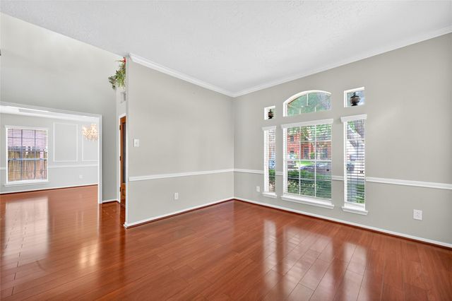 11931 Mckinney Falls Lane, Sugar Land, TX 77498
