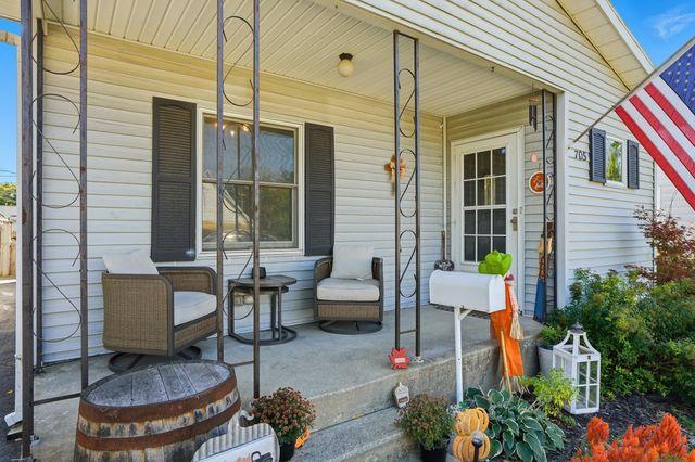 705 E Grace Street, Rensselaer, IN 47978