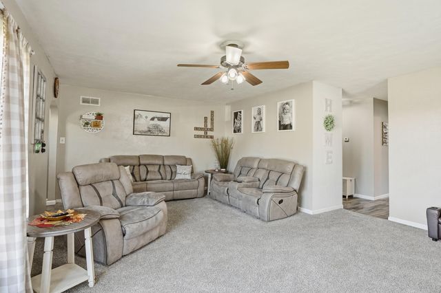 705 E Grace Street, Rensselaer, IN 47978