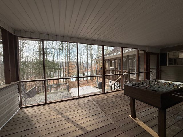 574 Knottywood Drive, Lavonia, GA 30553