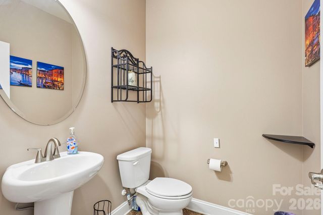 201 Taylors Creek Street, Mount Holly, NC 28120