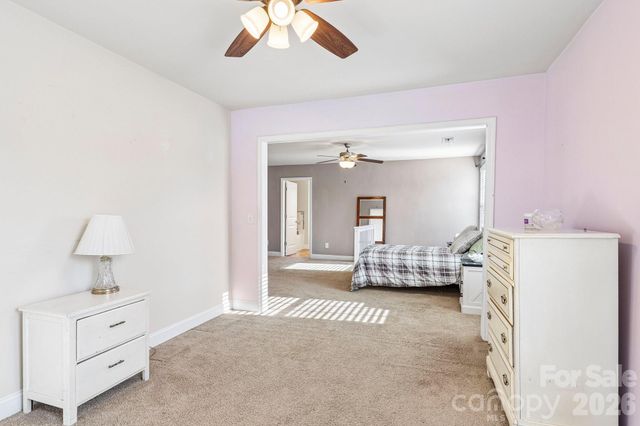 201 Taylors Creek Street, Mount Holly, NC 28120