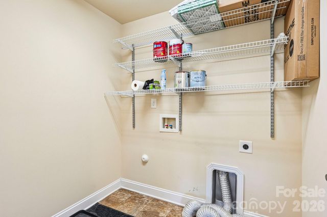 201 Taylors Creek Street, Mount Holly, NC 28120