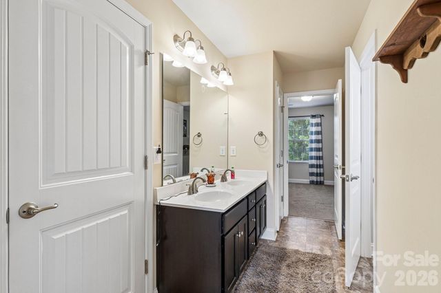 201 Taylors Creek Street, Mount Holly, NC 28120