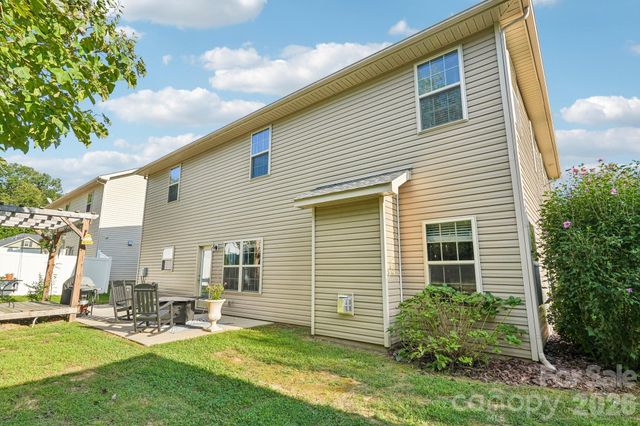 201 Taylors Creek Street, Mount Holly, NC 28120