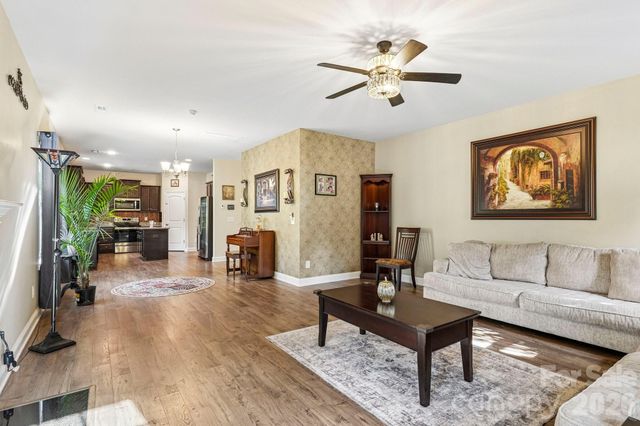 201 Taylors Creek Street, Mount Holly, NC 28120