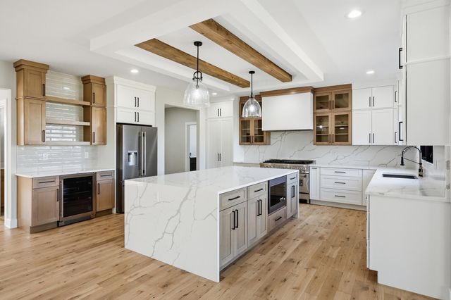 9601 Tall Grass Trail, St. John, IN 46373