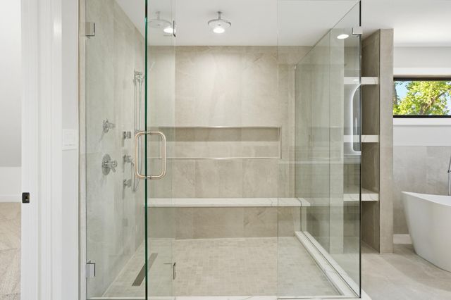 9601 Tall Grass Trail, St. John, IN 46373