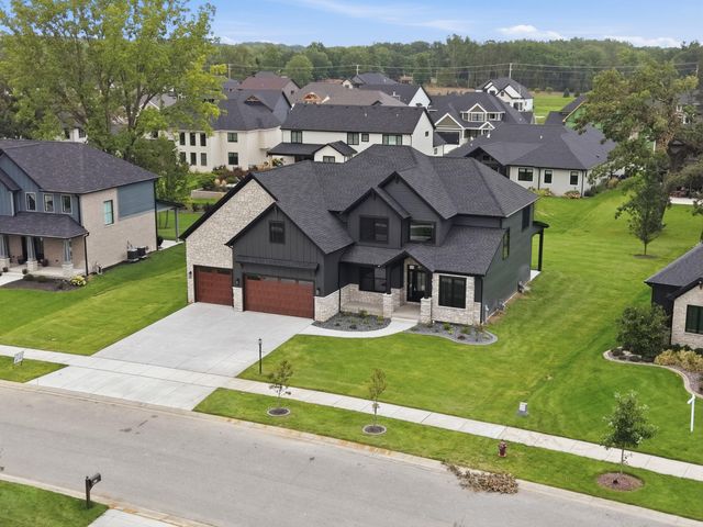 9601 Tall Grass Trail, St. John, IN 46373