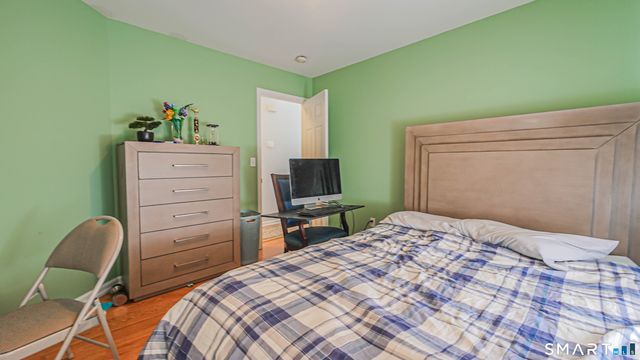 76 Hickory Hill Drive, Waterbury, CT 06708