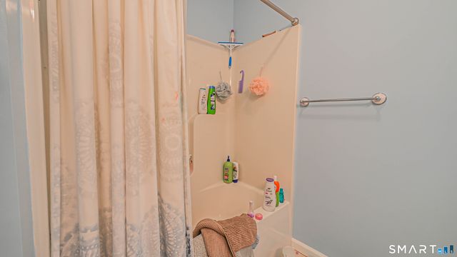 76 Hickory Hill Drive, Waterbury, CT 06708