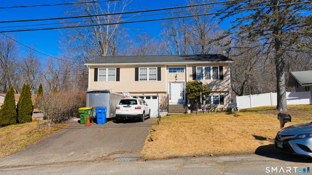 76 Hickory Hill Drive, Waterbury, CT 06708