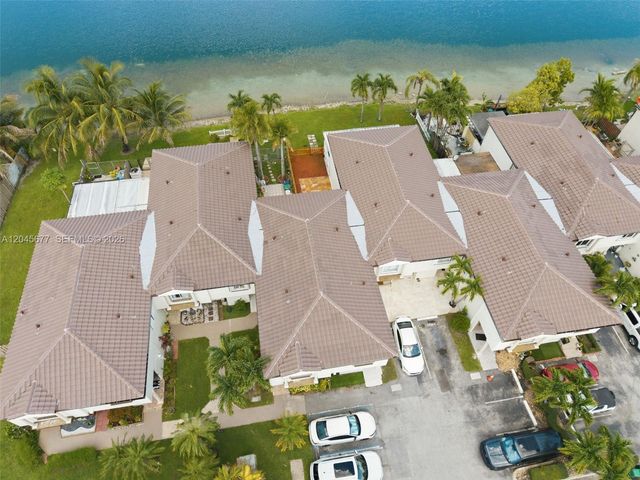1030 NW 123rd Ct 706, Miami, FL 33182