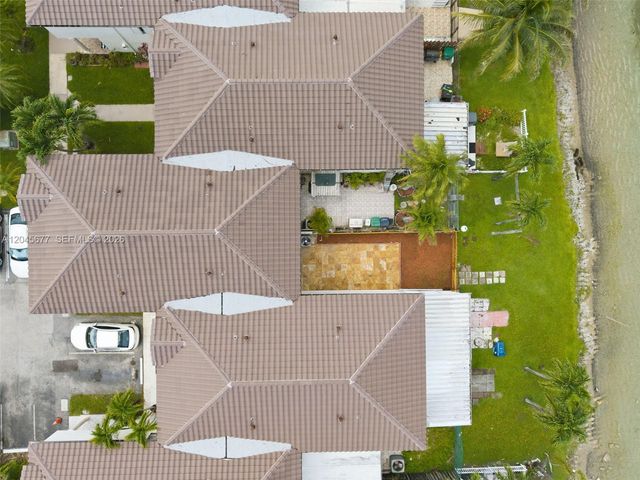 1030 NW 123rd Ct 706, Miami, FL 33182