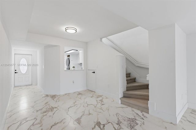 1030 NW 123rd Ct 706, Miami, FL 33182