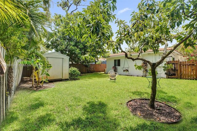 1146 NE 17th Terrace, Fort Lauderdale, FL 33304
