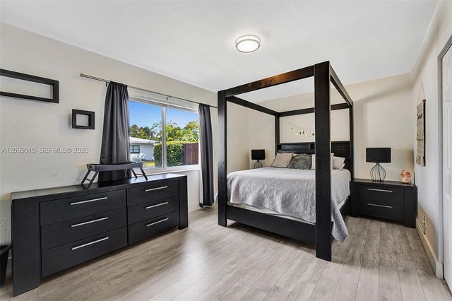 1146 NE 17th Terrace, Fort Lauderdale, FL 33304