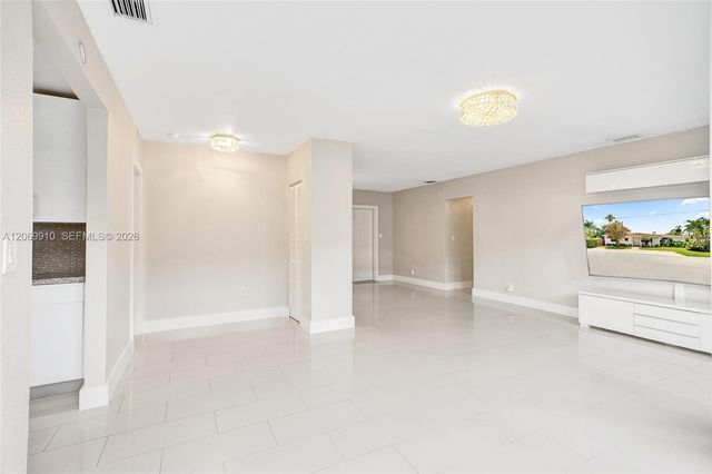 1146 NE 17th Terrace, Fort Lauderdale, FL 33304