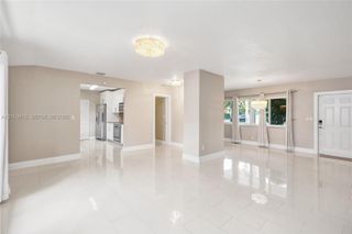 1146 NE 17th Terrace, Fort Lauderdale, FL 33304