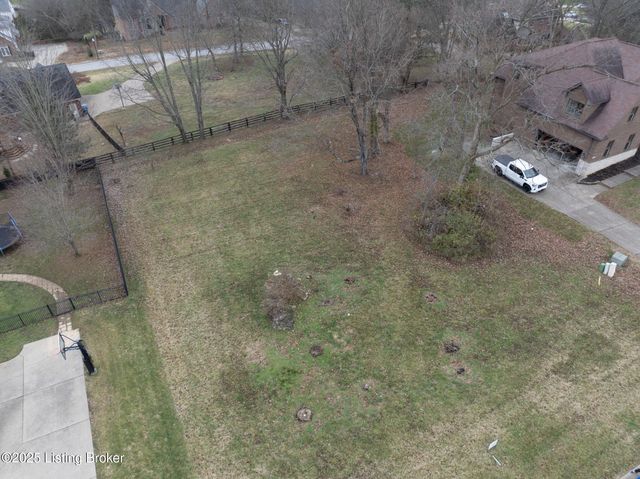 7202 Star Barn Ln, Crestwood, KY 40014