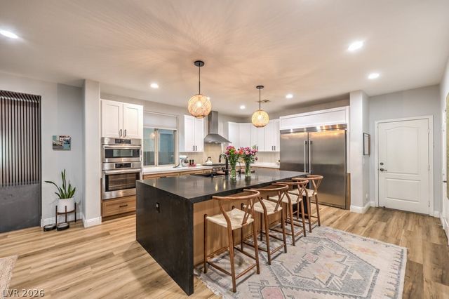 7865 Alameda Creek Street, Las Vegas, NV 89113