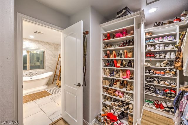 7865 Alameda Creek Street, Las Vegas, NV 89113