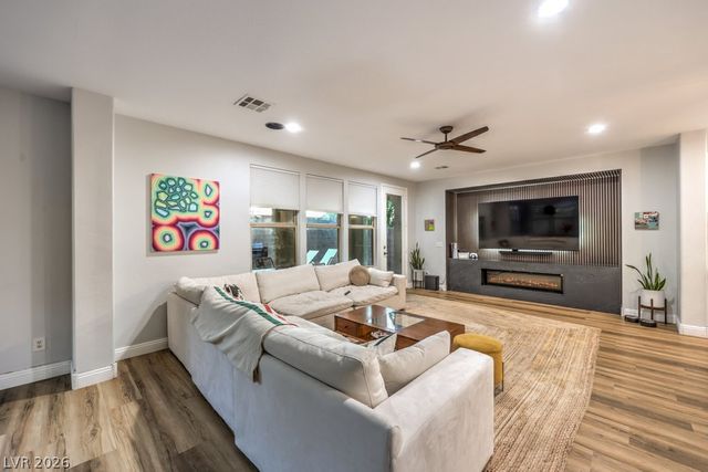 7865 Alameda Creek Street, Las Vegas, NV 89113