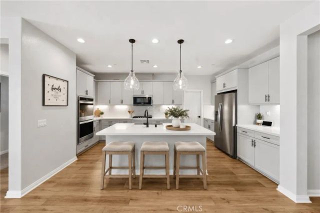 29050 Golden Sunset, Winchester, CA 92596
